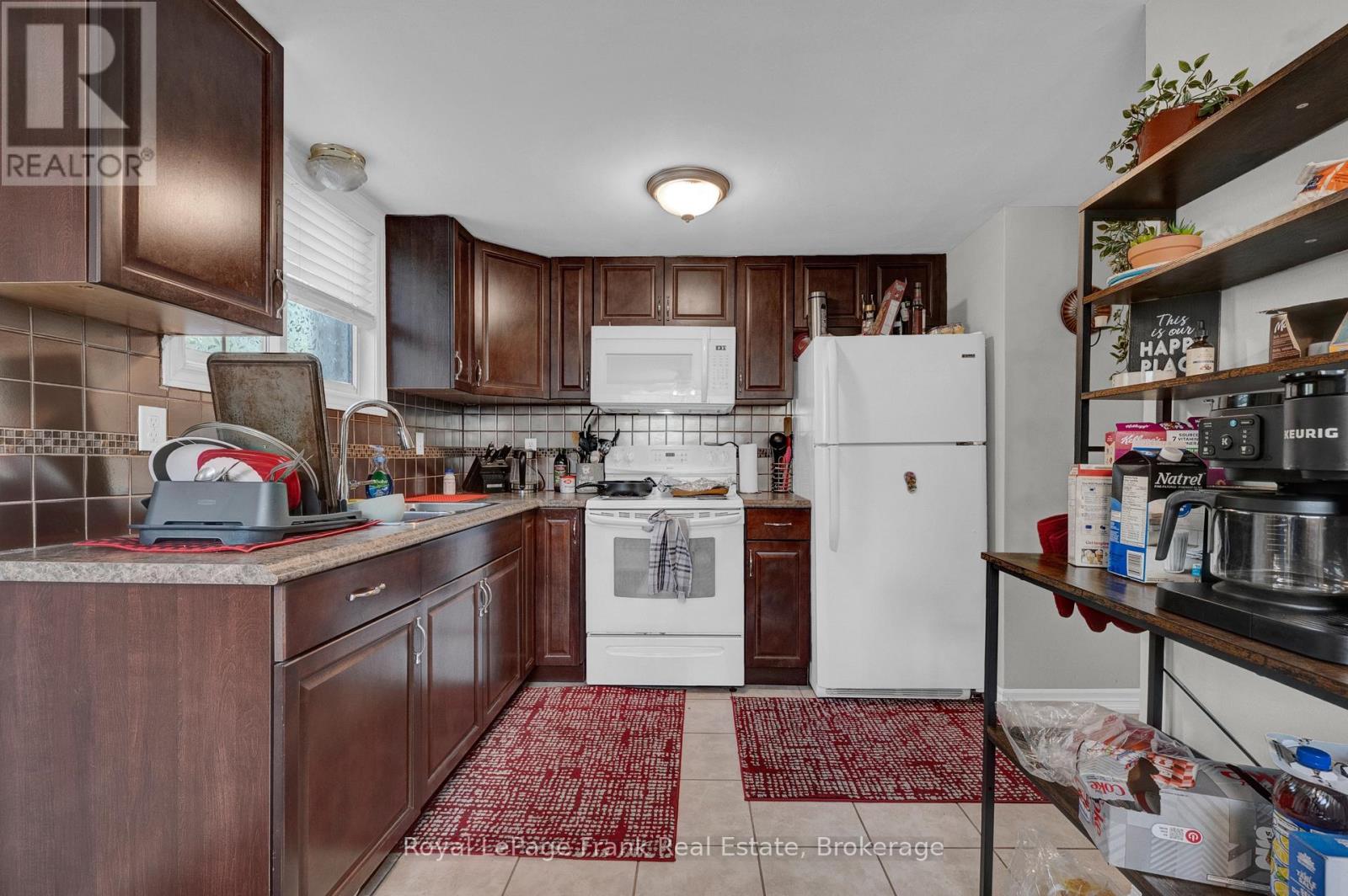 596 TALBOT COURT - 21