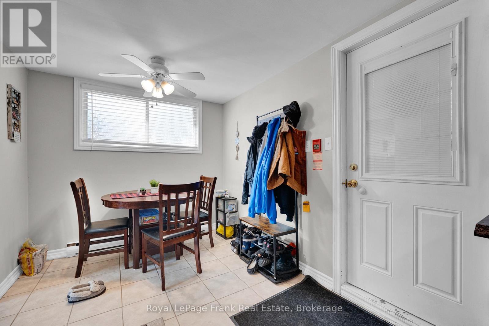 596 TALBOT COURT - 22
