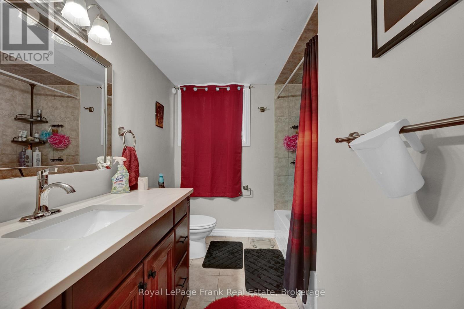 596 TALBOT COURT - 24