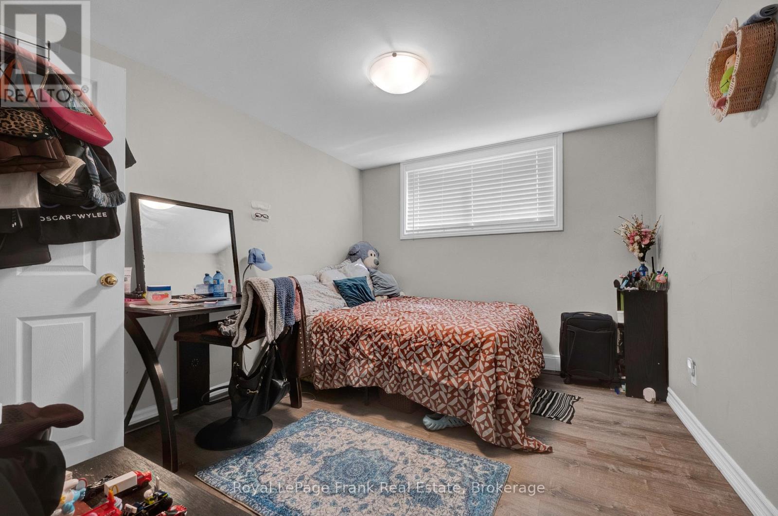 596 TALBOT COURT - 26