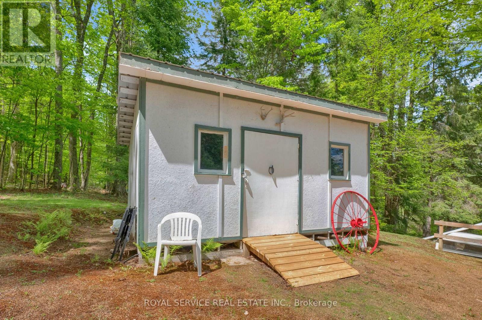 1039 GRACE RIVER ROAD - 31