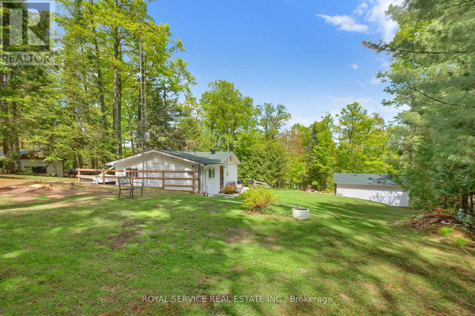 1039 GRACE RIVER ROAD - 34