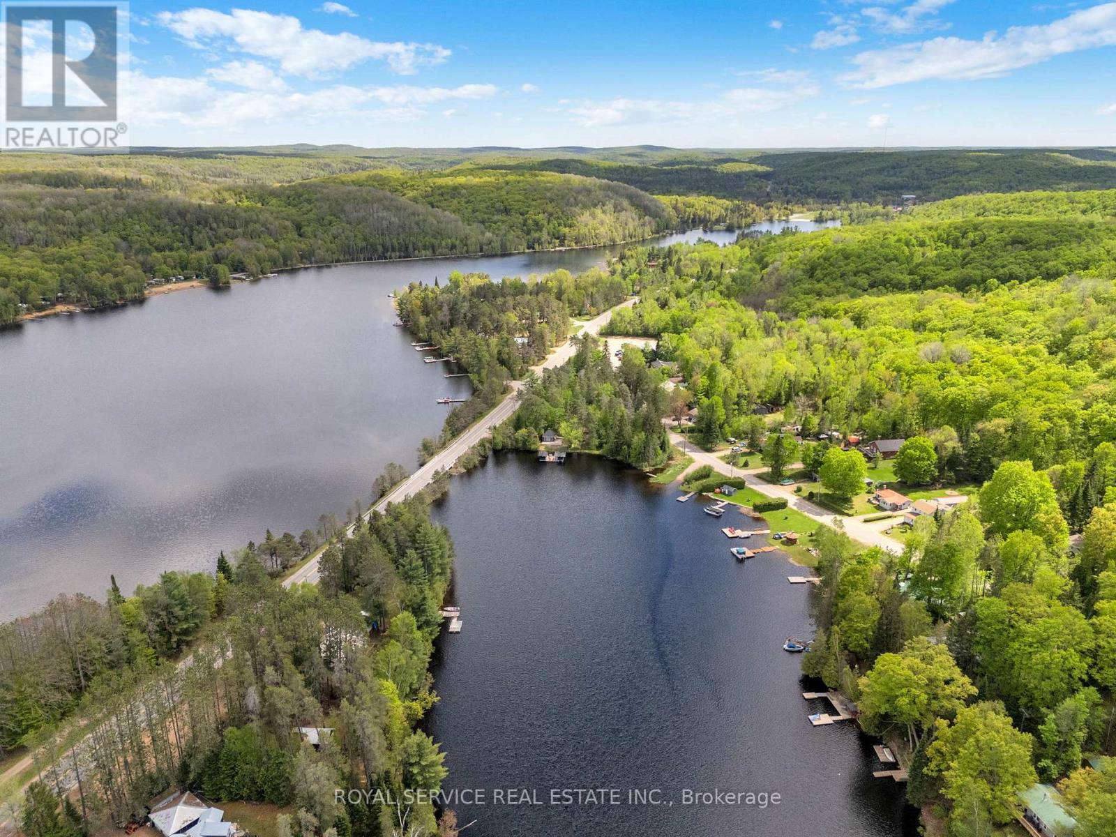 1039 GRACE RIVER ROAD - 42