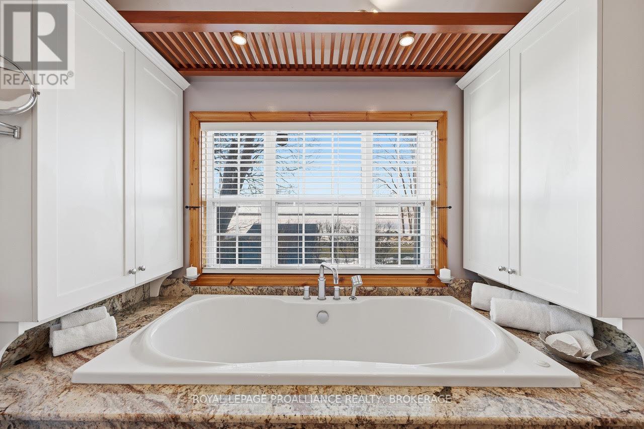 138 NICHOLSON POINT ROAD - 32