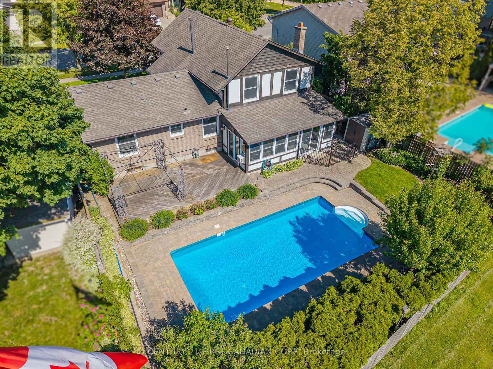 923 FARNHAM ROAD - 3
