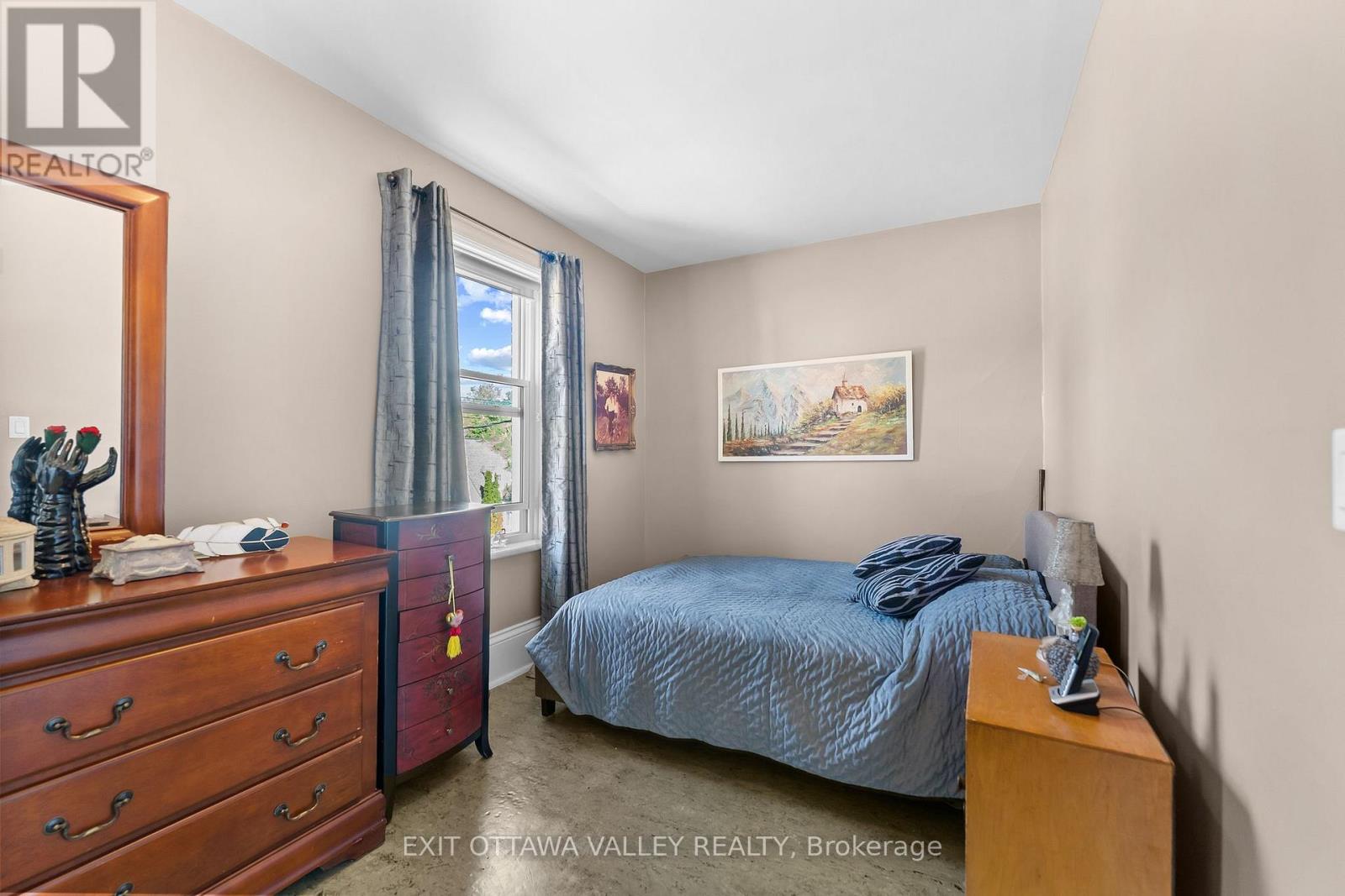 283 & 285 WILLIAM STREET - 10
