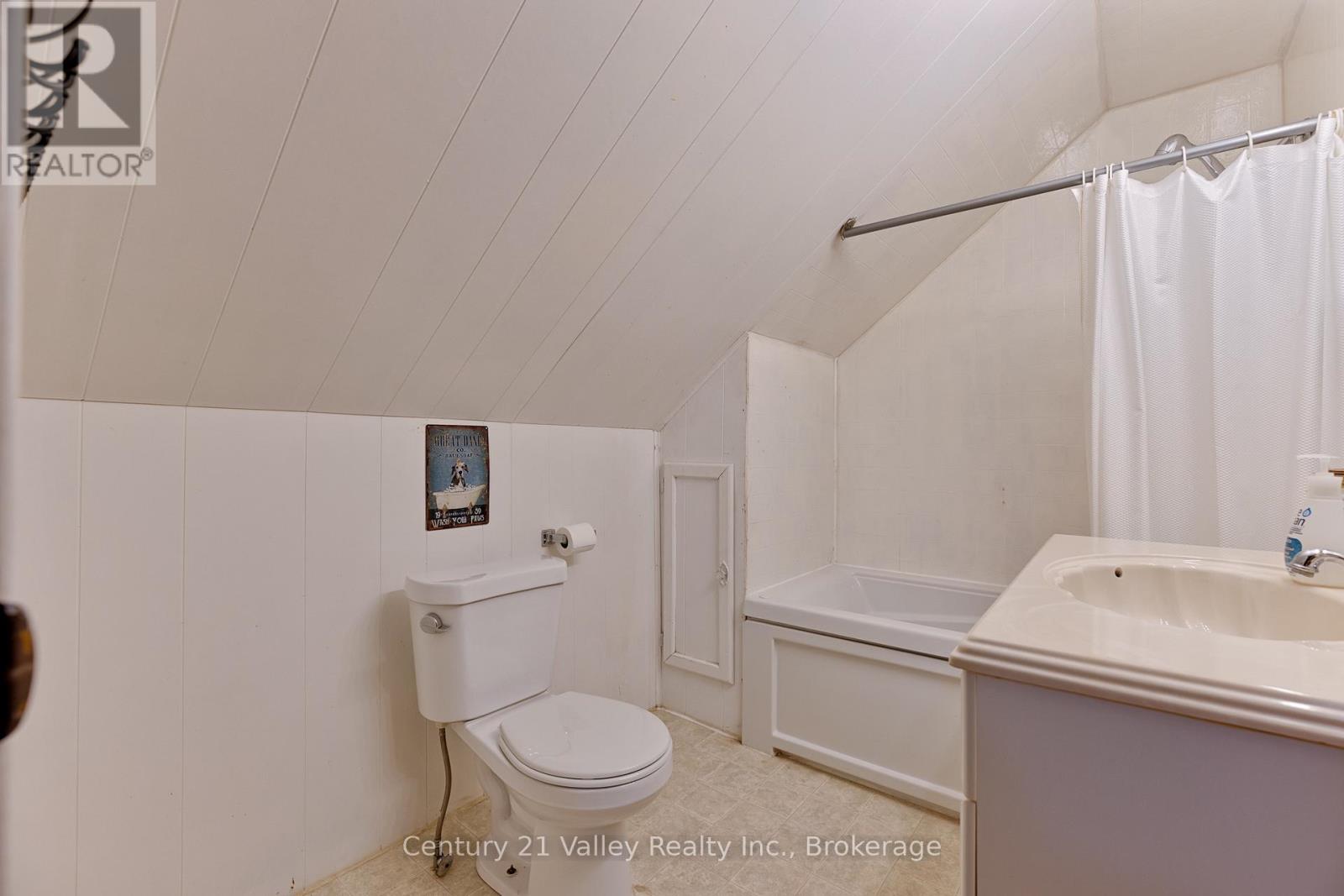 5835A MATAWATCHAN ROAD - 22