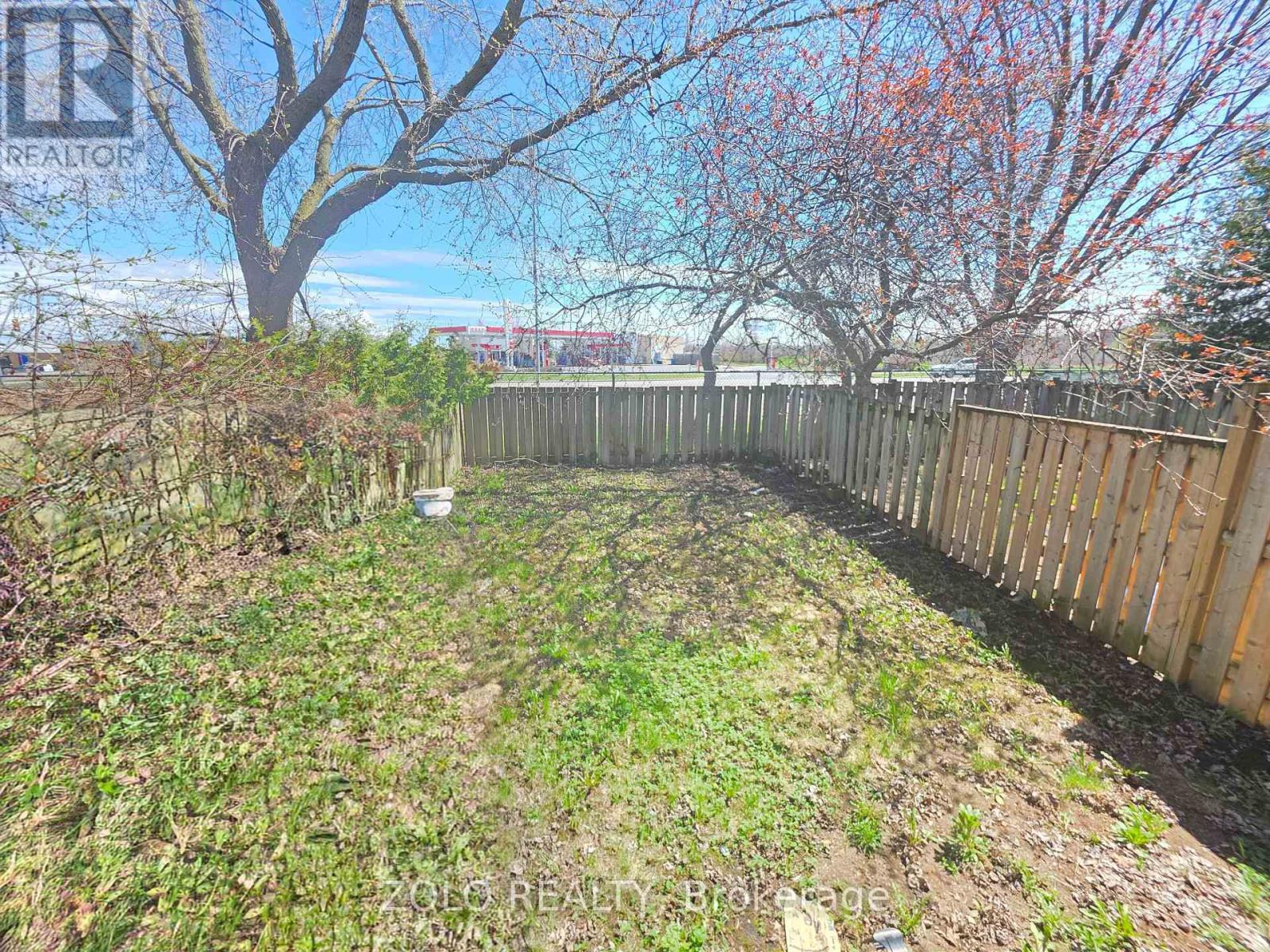 #35 90 ROSEMUND CRESCENT - 10