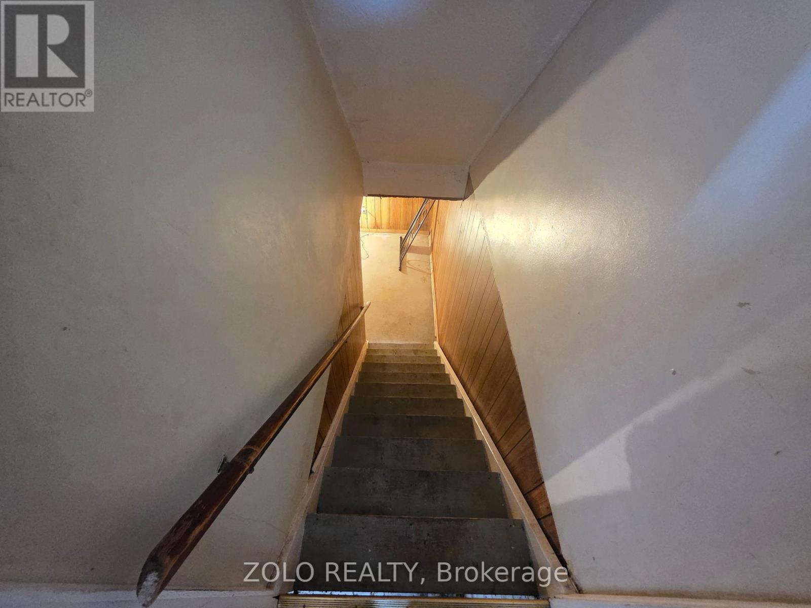 #35 90 ROSEMUND CRESCENT - 12