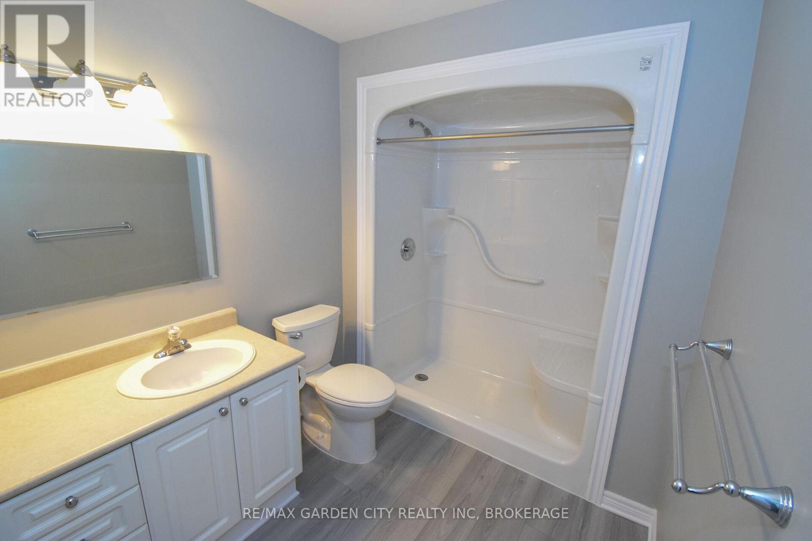 #11 162 FIRST STREET - 19