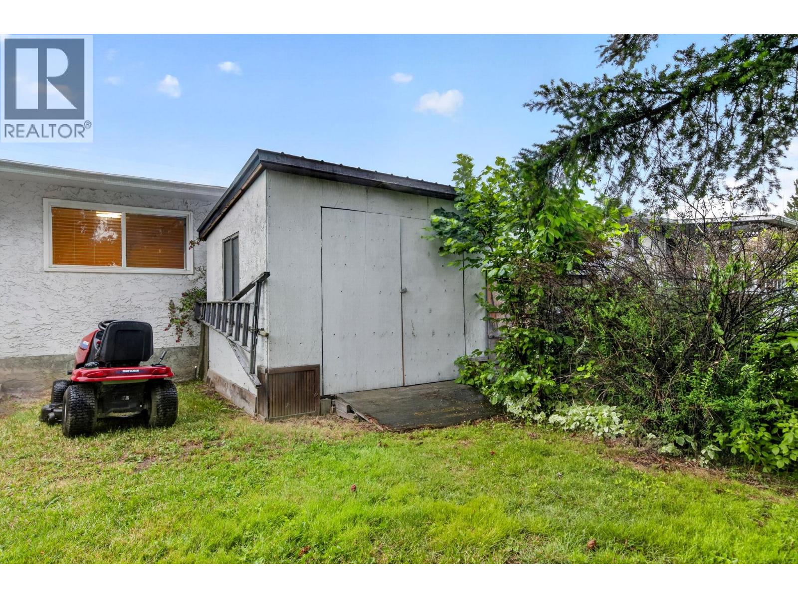  300 Patterson Road, Kelowna