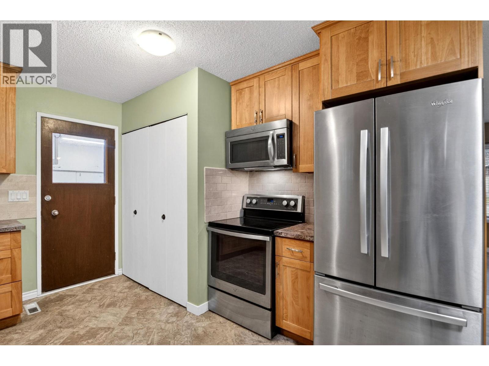  300 Patterson Road, Kelowna