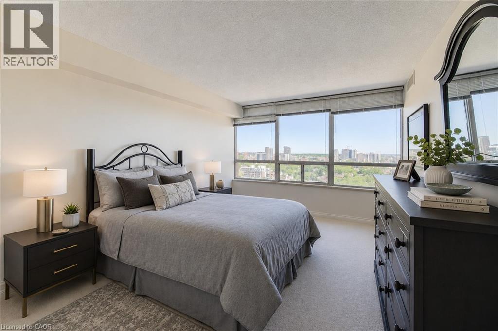 #1907 6 WILLOW Street - 25