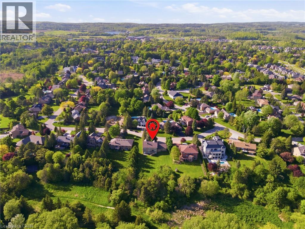 18 CURTIS Crescent - 45