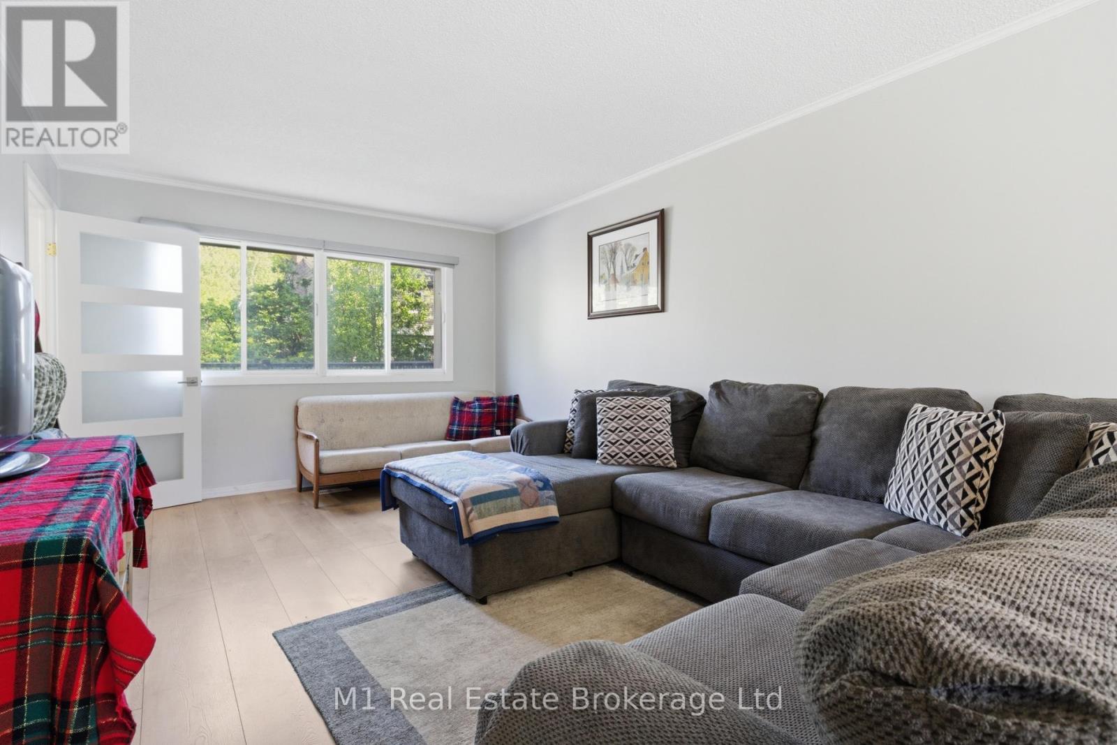 #85 295 WATER STREET - 13