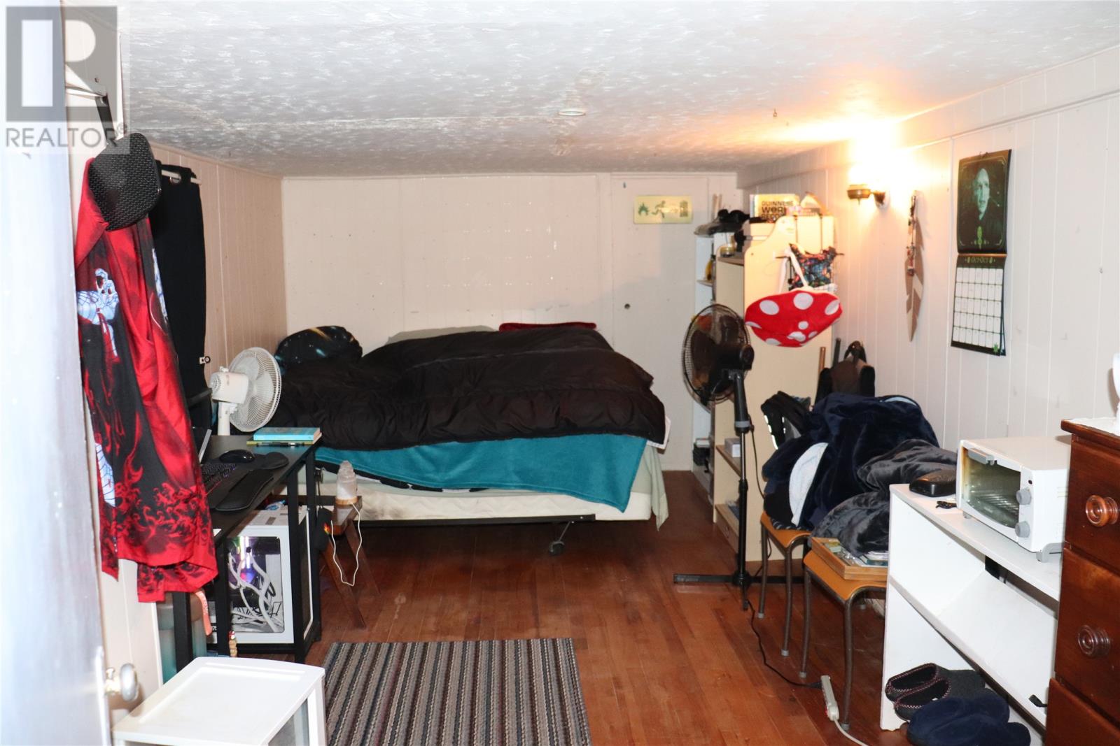61-63 Hillview Avenue - 25