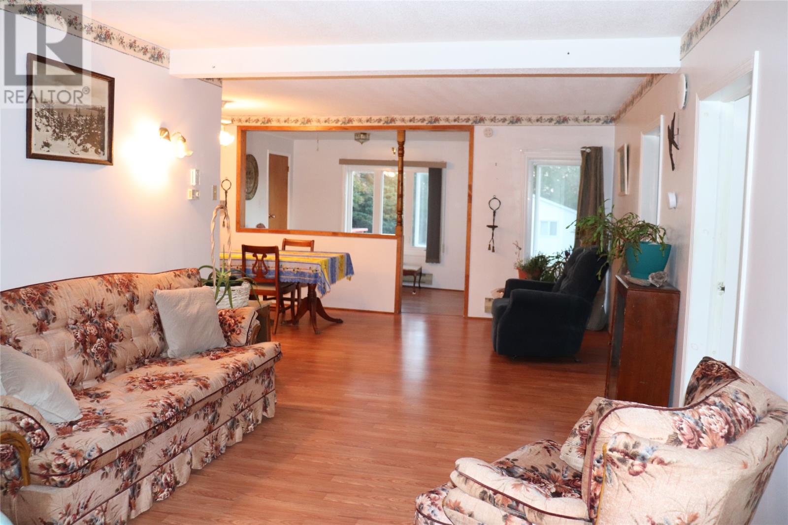 61-63 Hillview Avenue - 5