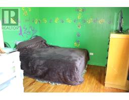 61-63 Hillview Avenue thumbnail 24