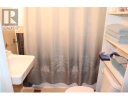 61-63 Hillview Avenue thumbnail 27
