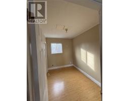 97 Main Road thumbnail 9