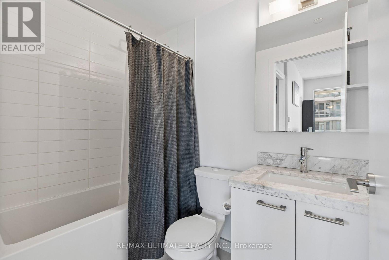 #3905 2221 YONGE STREET - 14