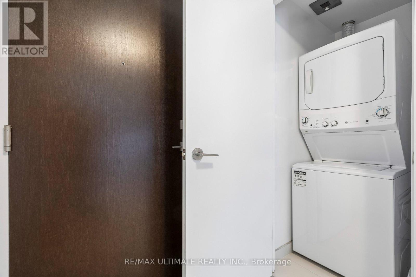 #3905 2221 YONGE STREET - 15