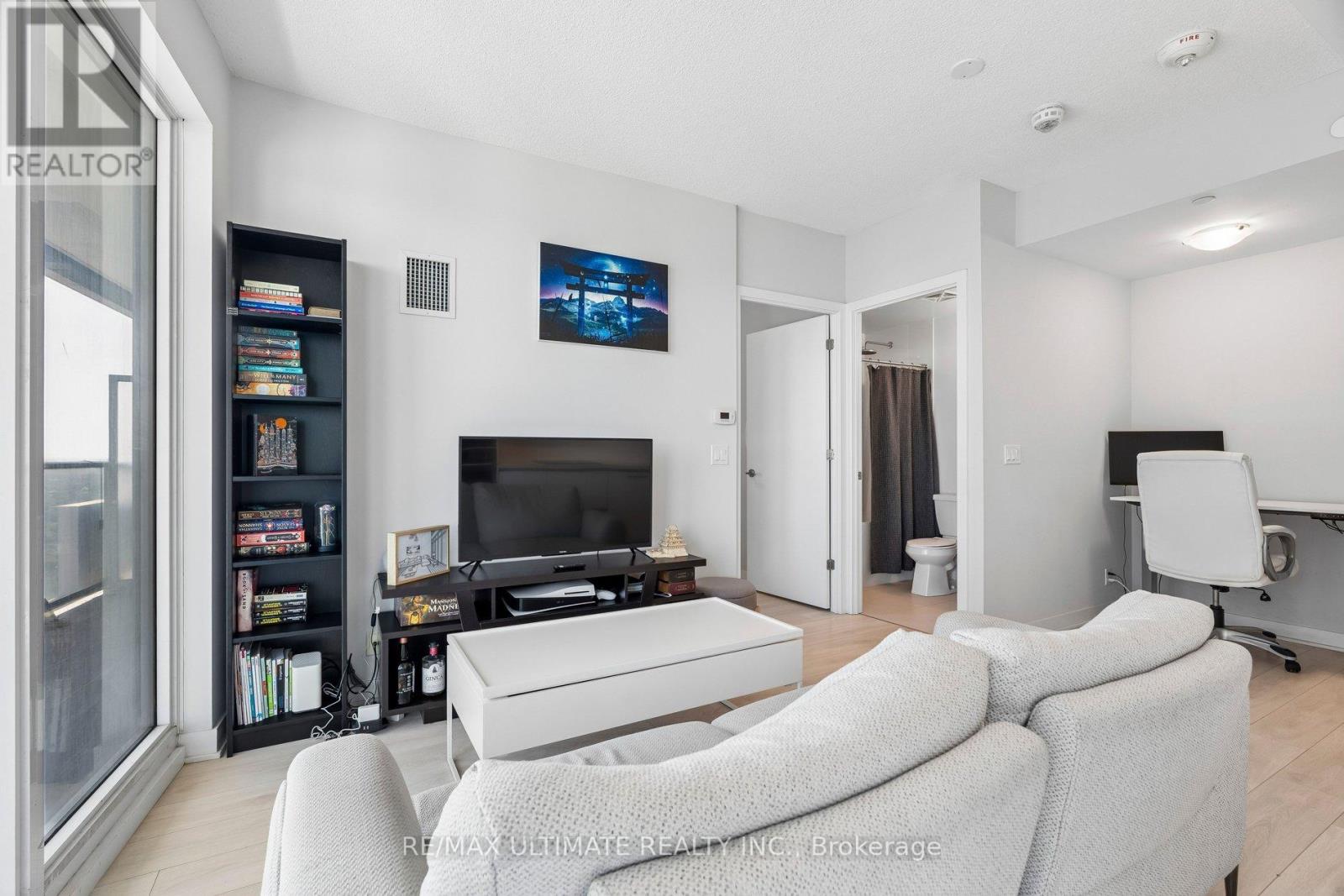 #3905 2221 YONGE STREET - 7
