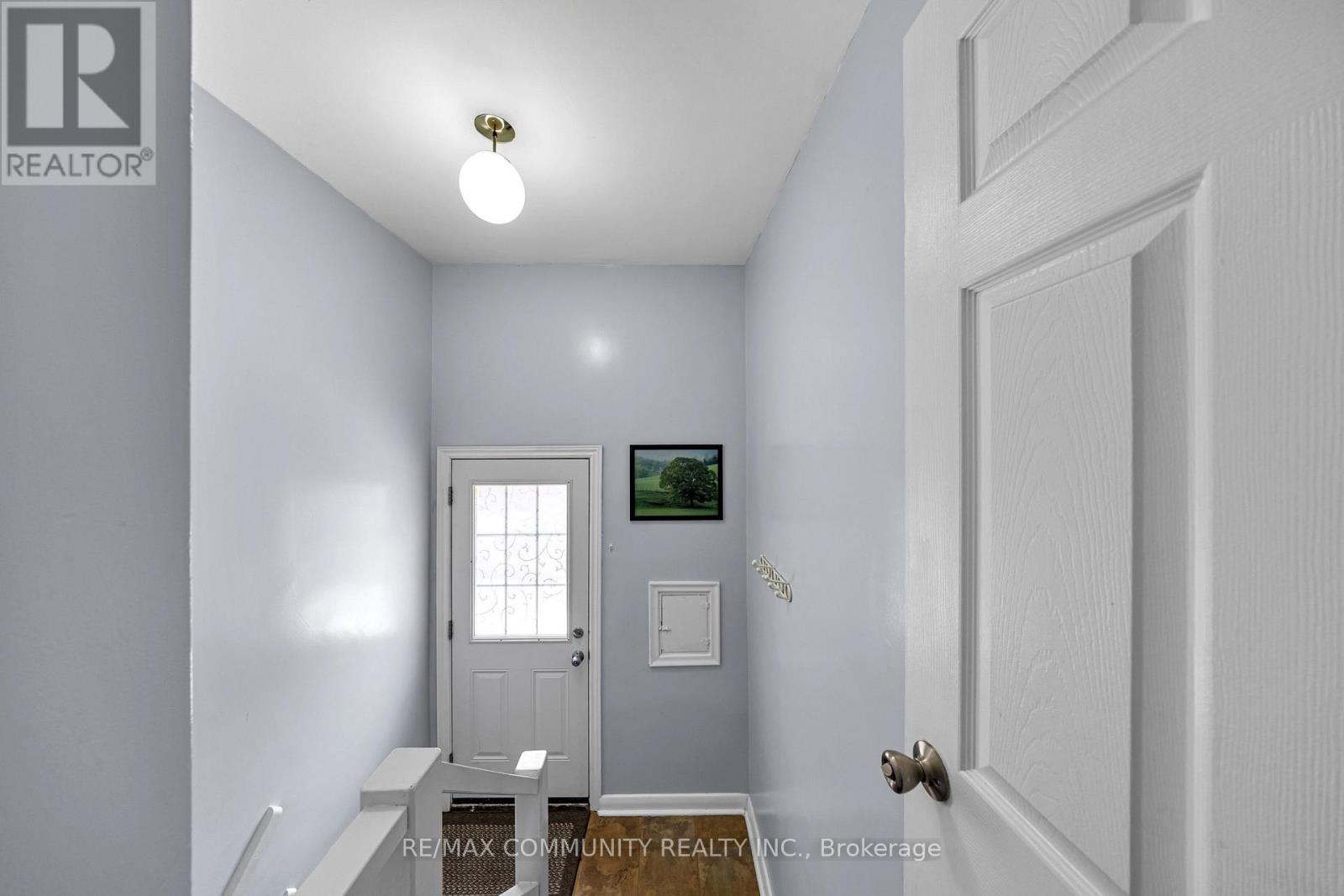 31 KILBRIDE ROAD - 27