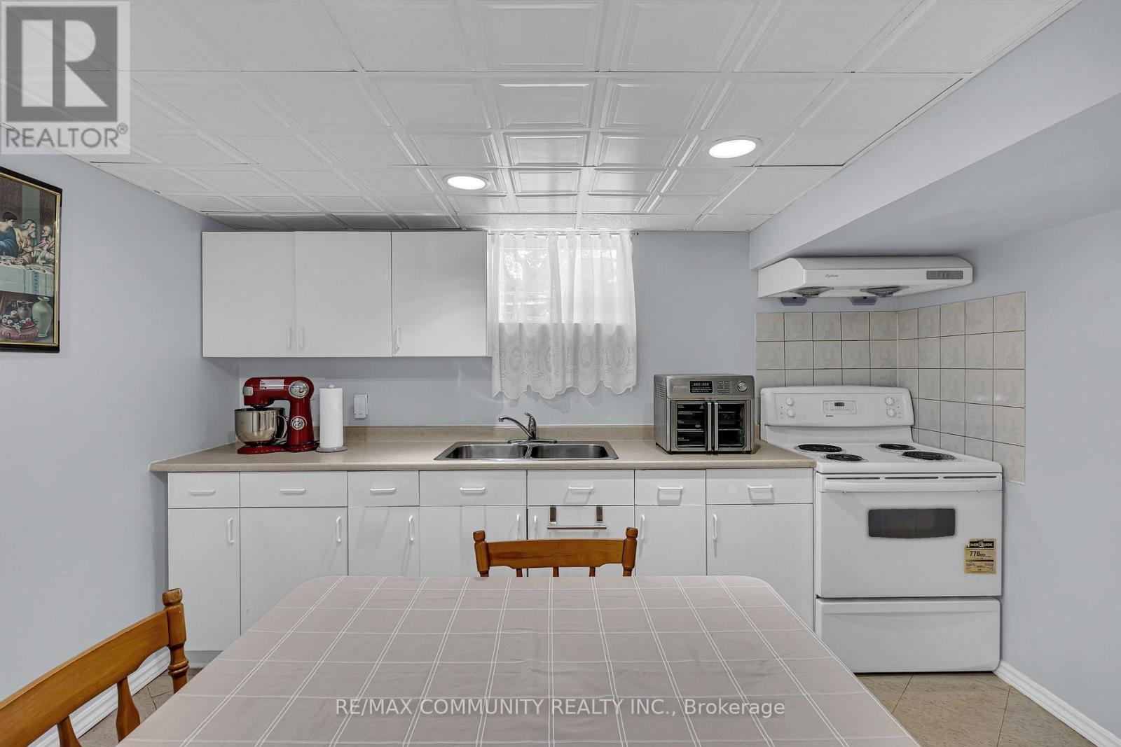 31 KILBRIDE ROAD - 37