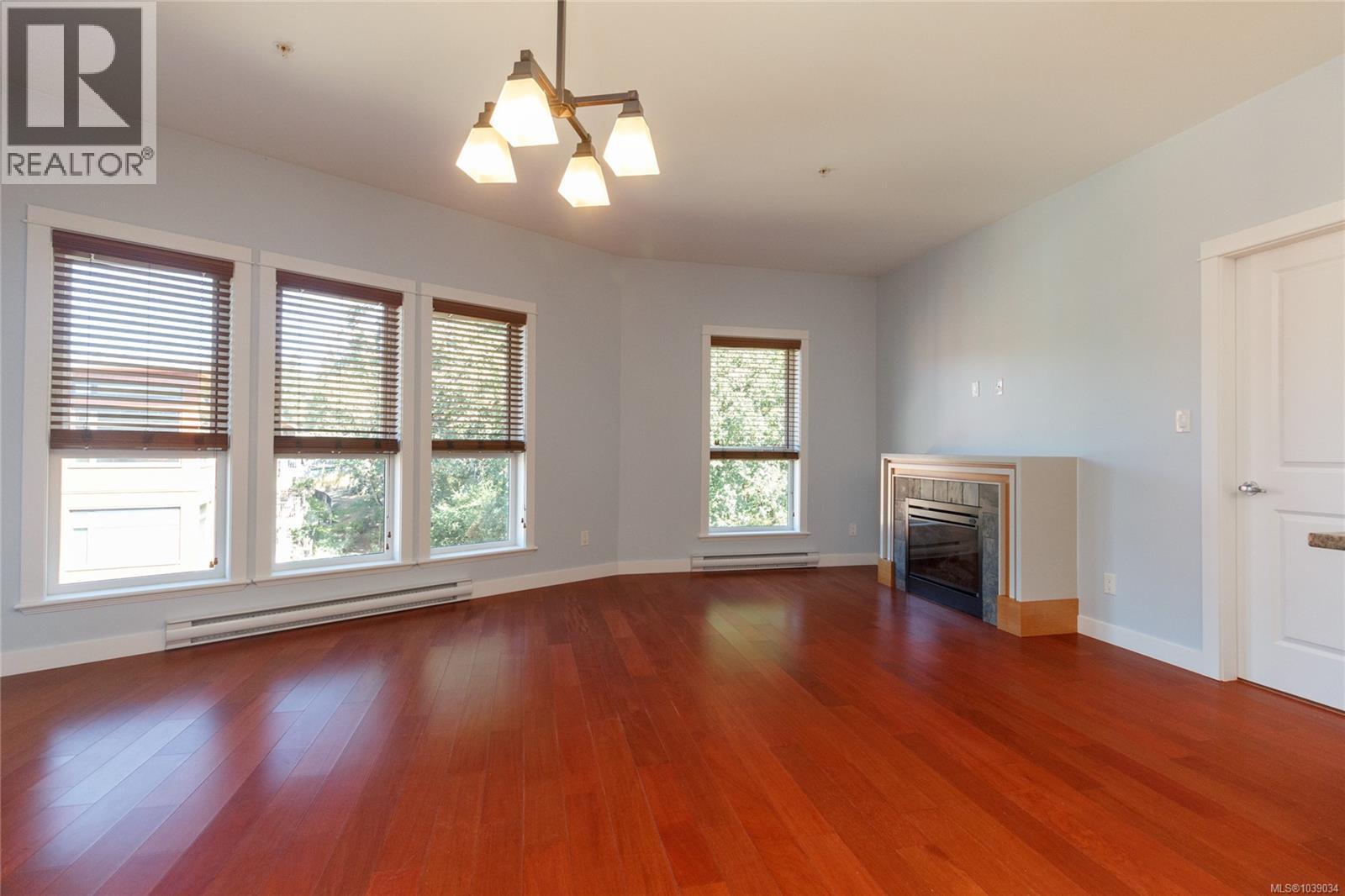 #407 101 Nursery Hill Dr - 2