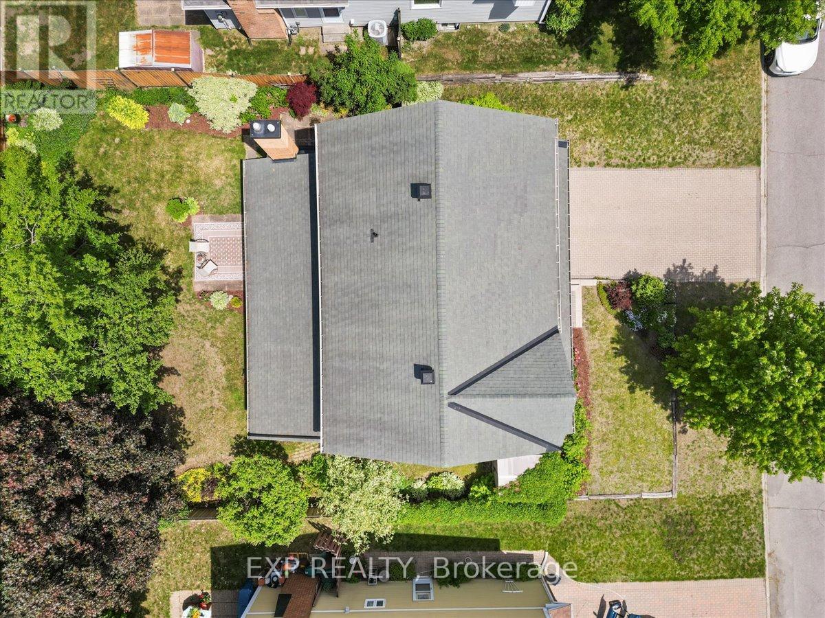 85 TEEVENS DRIVE - 43