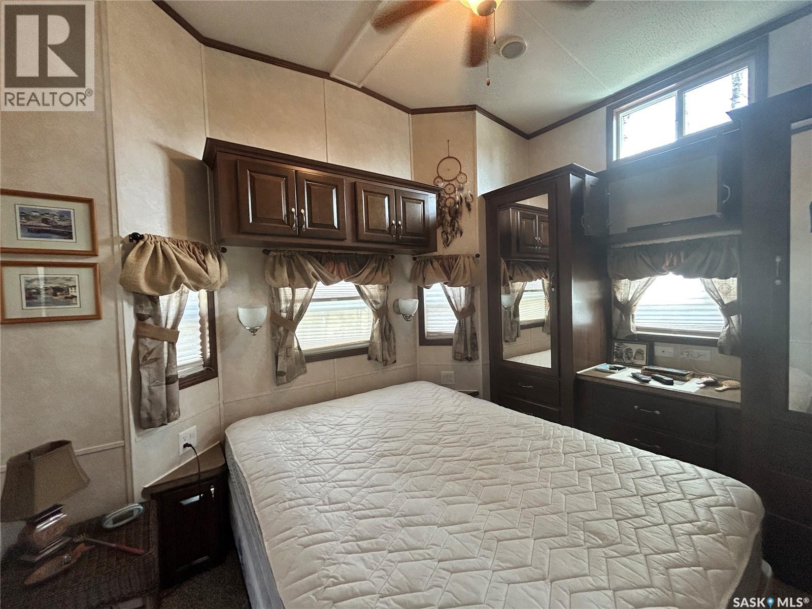 Site 11 Torch Light RV Park — photo 24