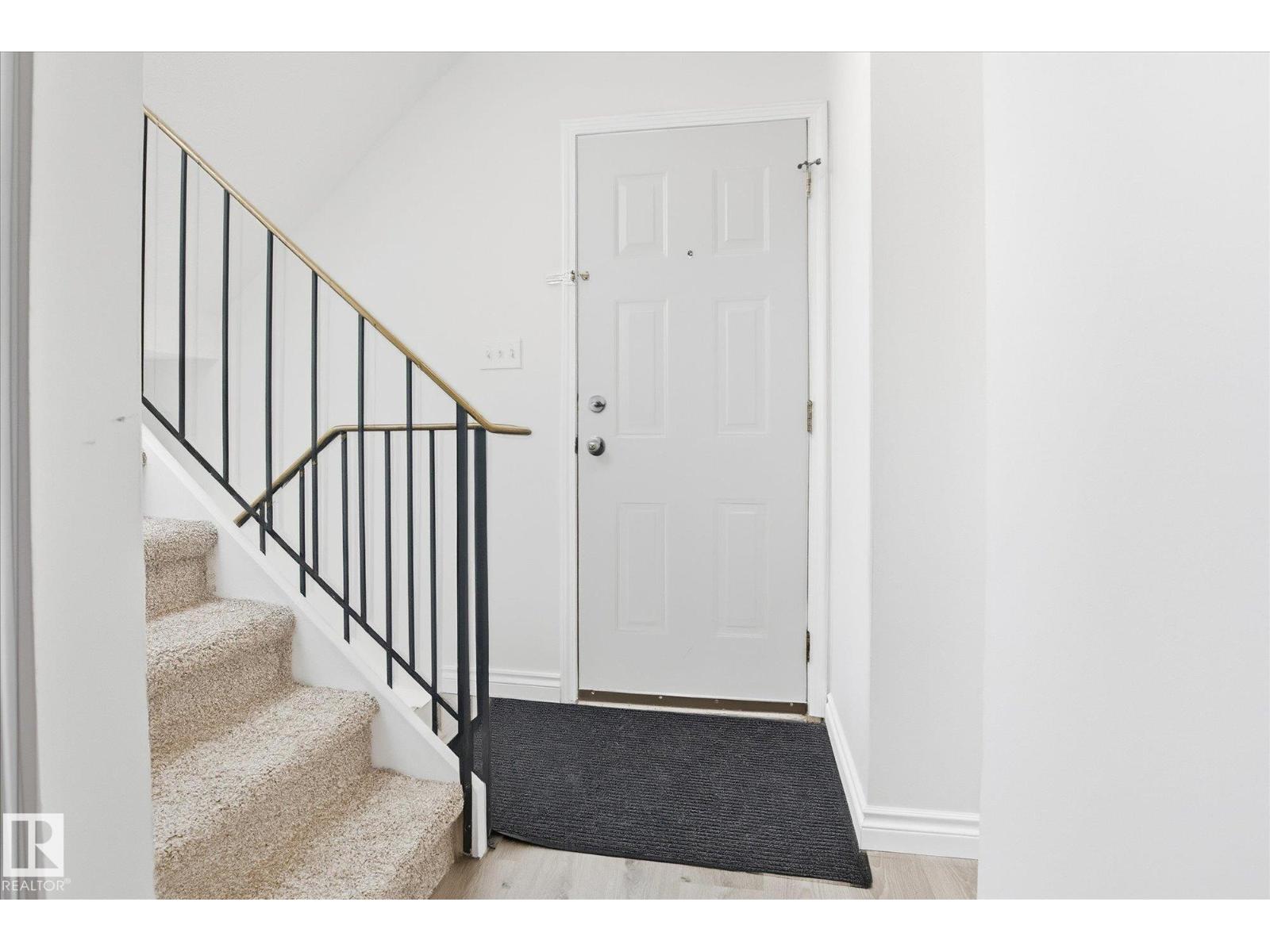 857 ERIN PL NW - Image 2
