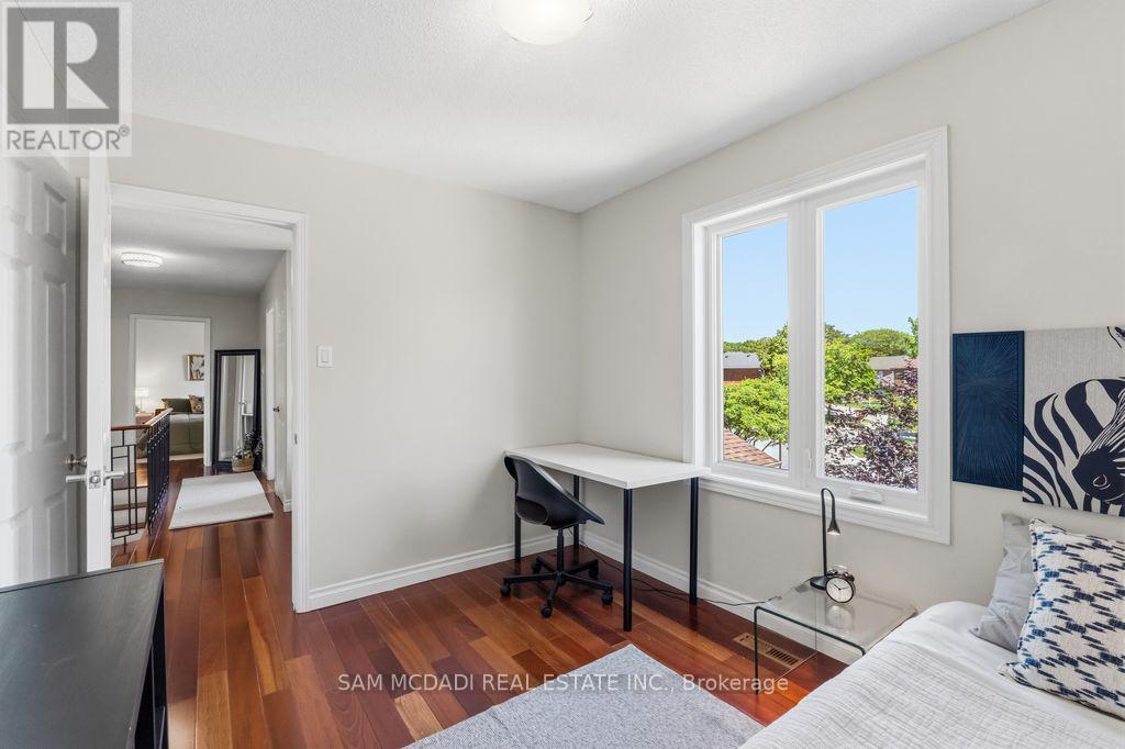 6643 MOCKINGBIRD LANE - 29