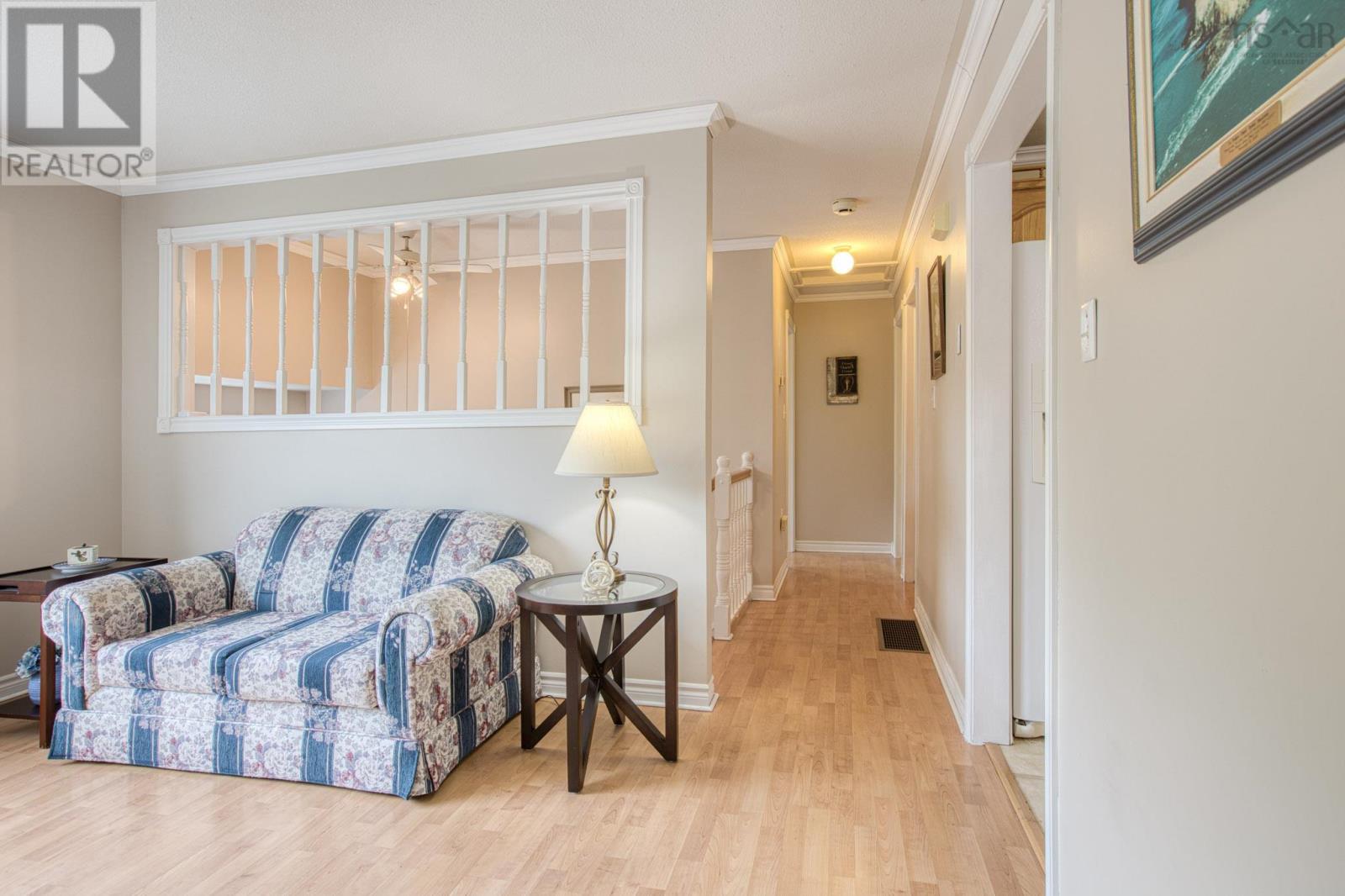 55 Alicia Boulevard - 10