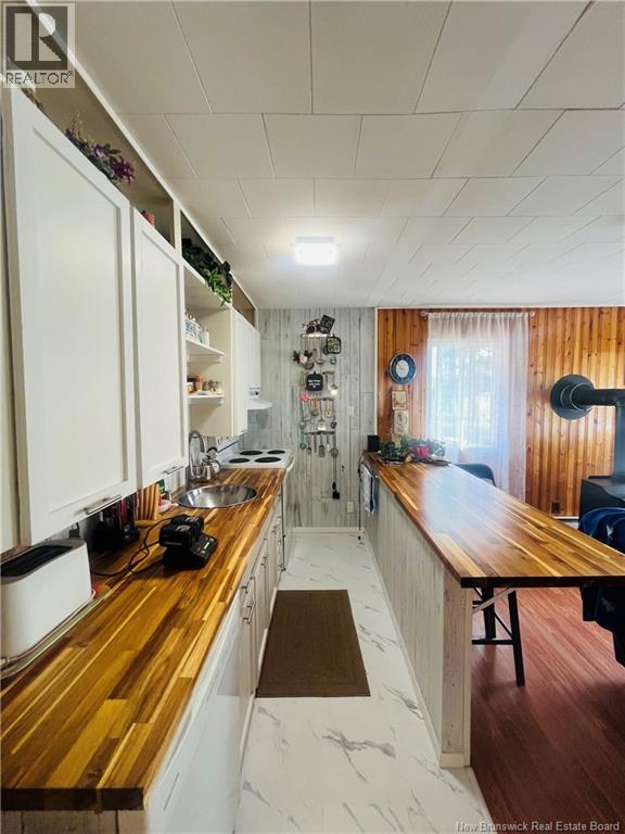 90 Northwest Road - 12
