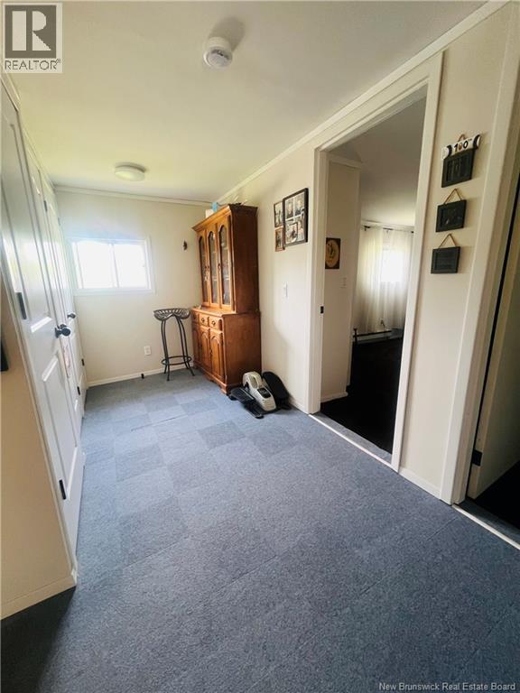 90 Northwest Road - 14