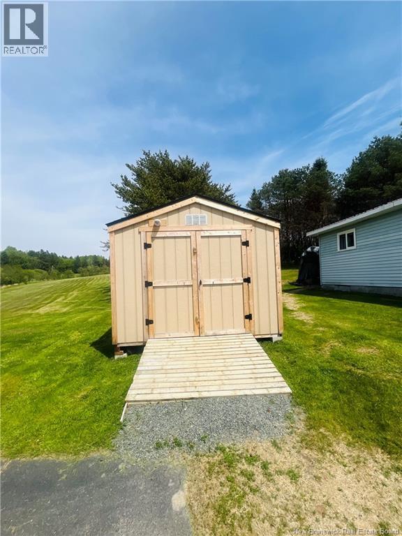90 Northwest Road - 7