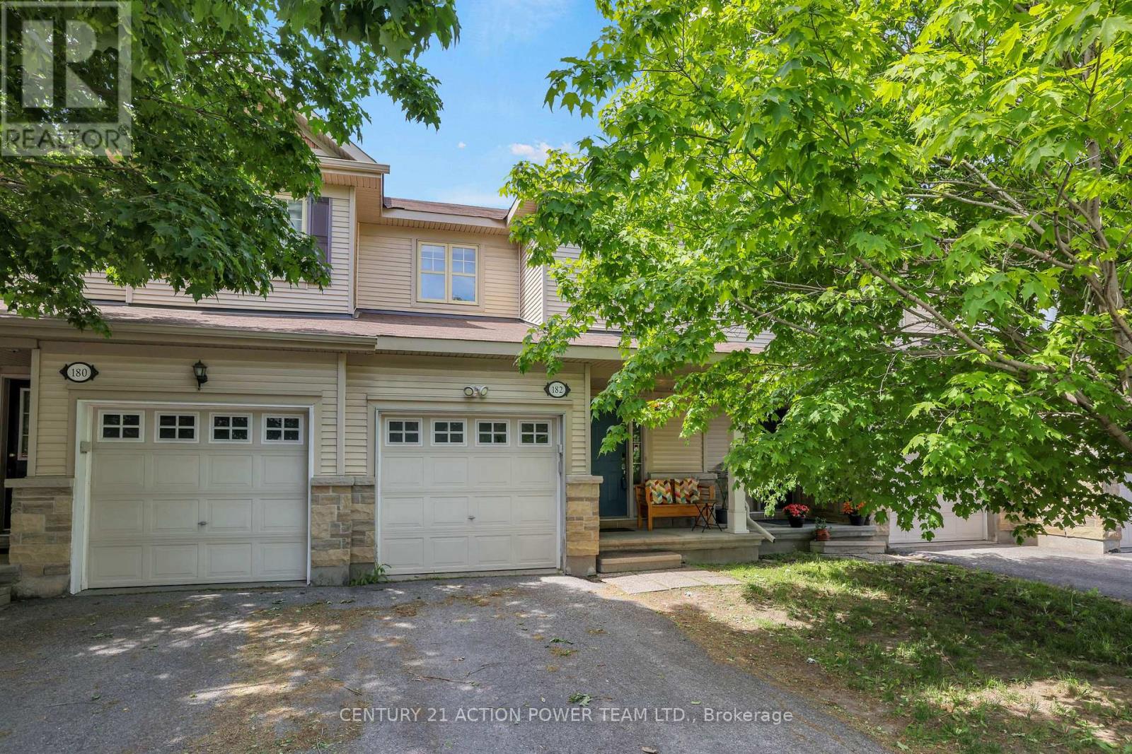 3 Bed, 2 Bath House for Sale in Ottawa – 182 PREM CIRCLE, Ottawa – MLS# X13241456 - Image 13