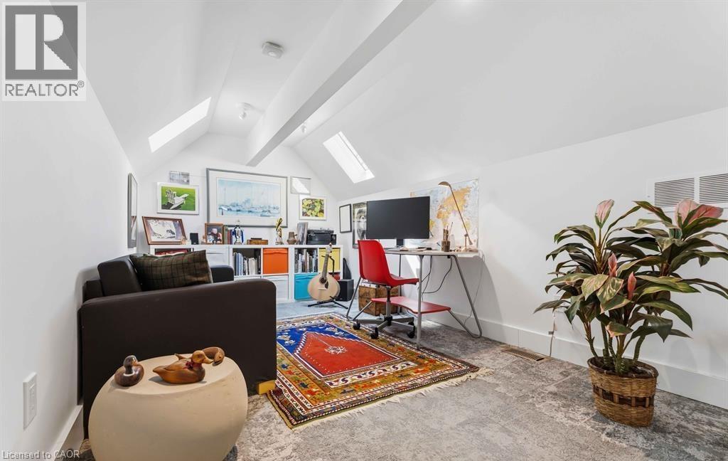 20 SHAKESPEARE Avenue - 35