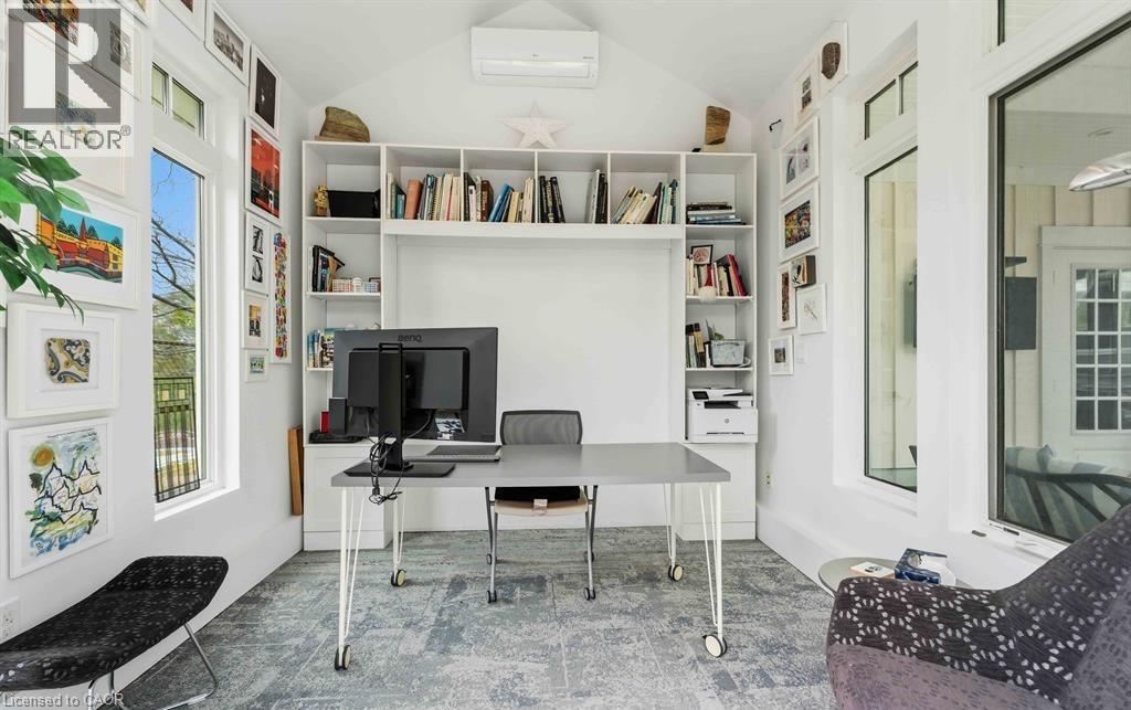 20 SHAKESPEARE Avenue - 41