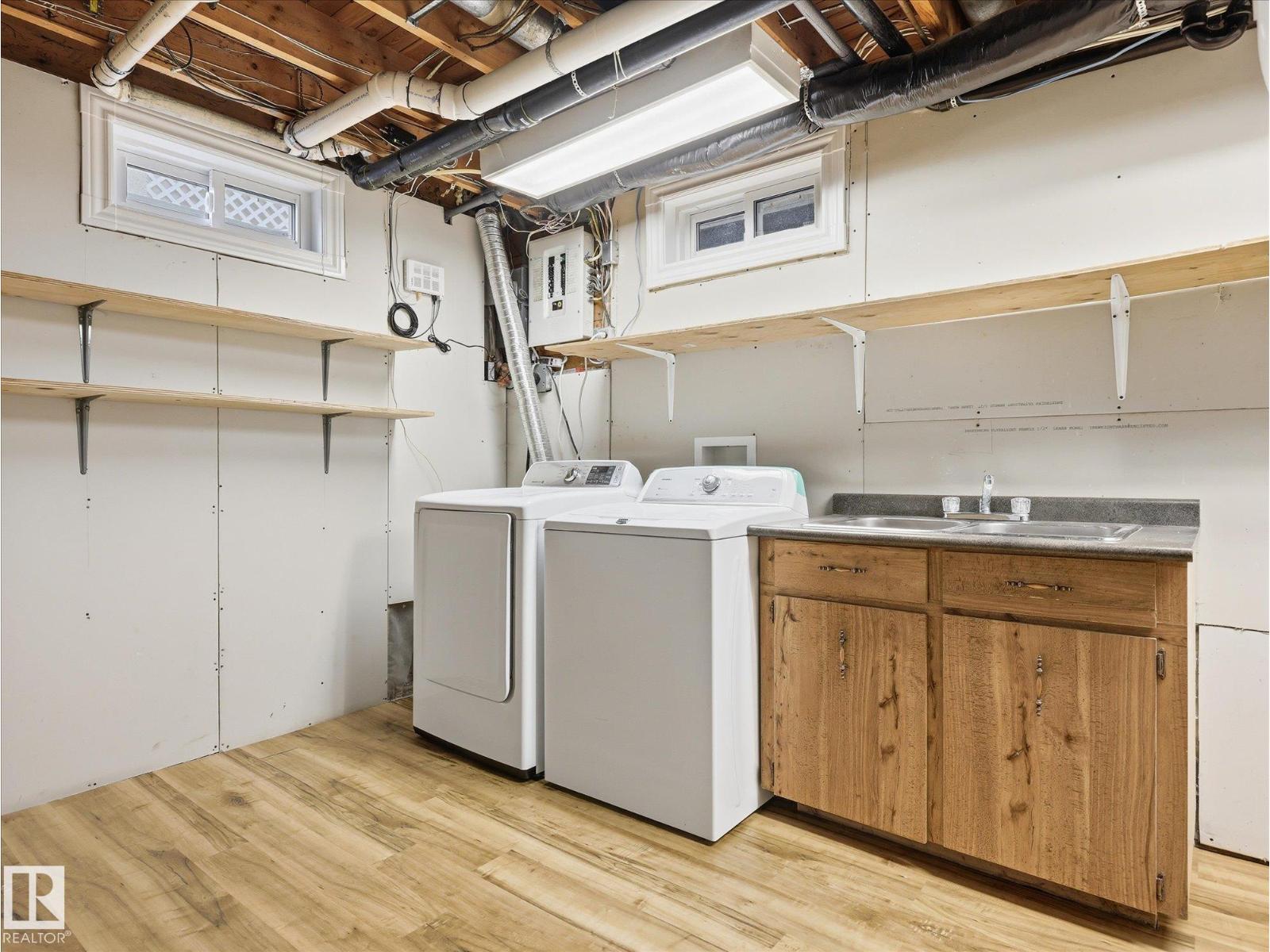 13316 136 AV NW - 32