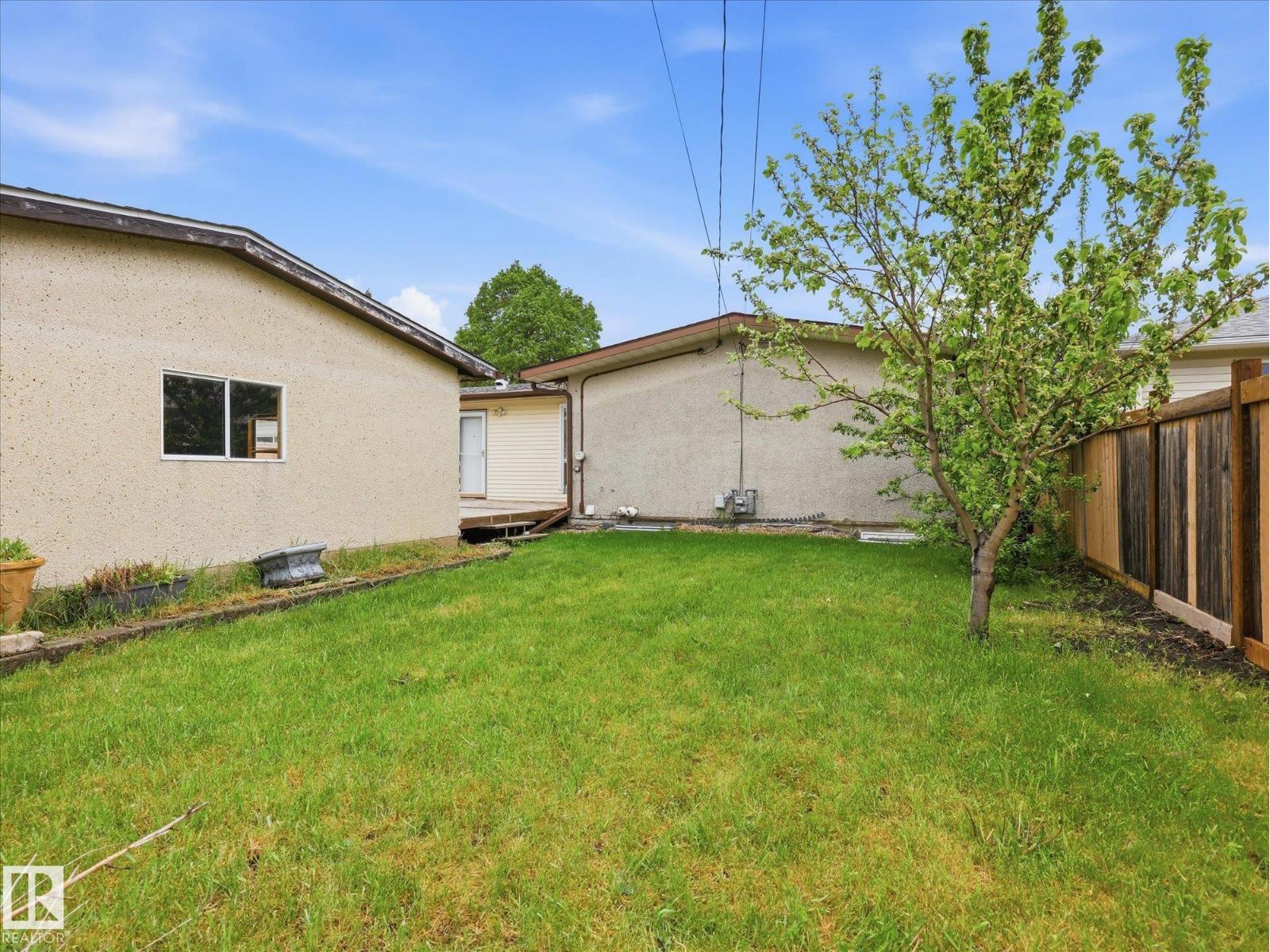 13316 136 AV NW - 36