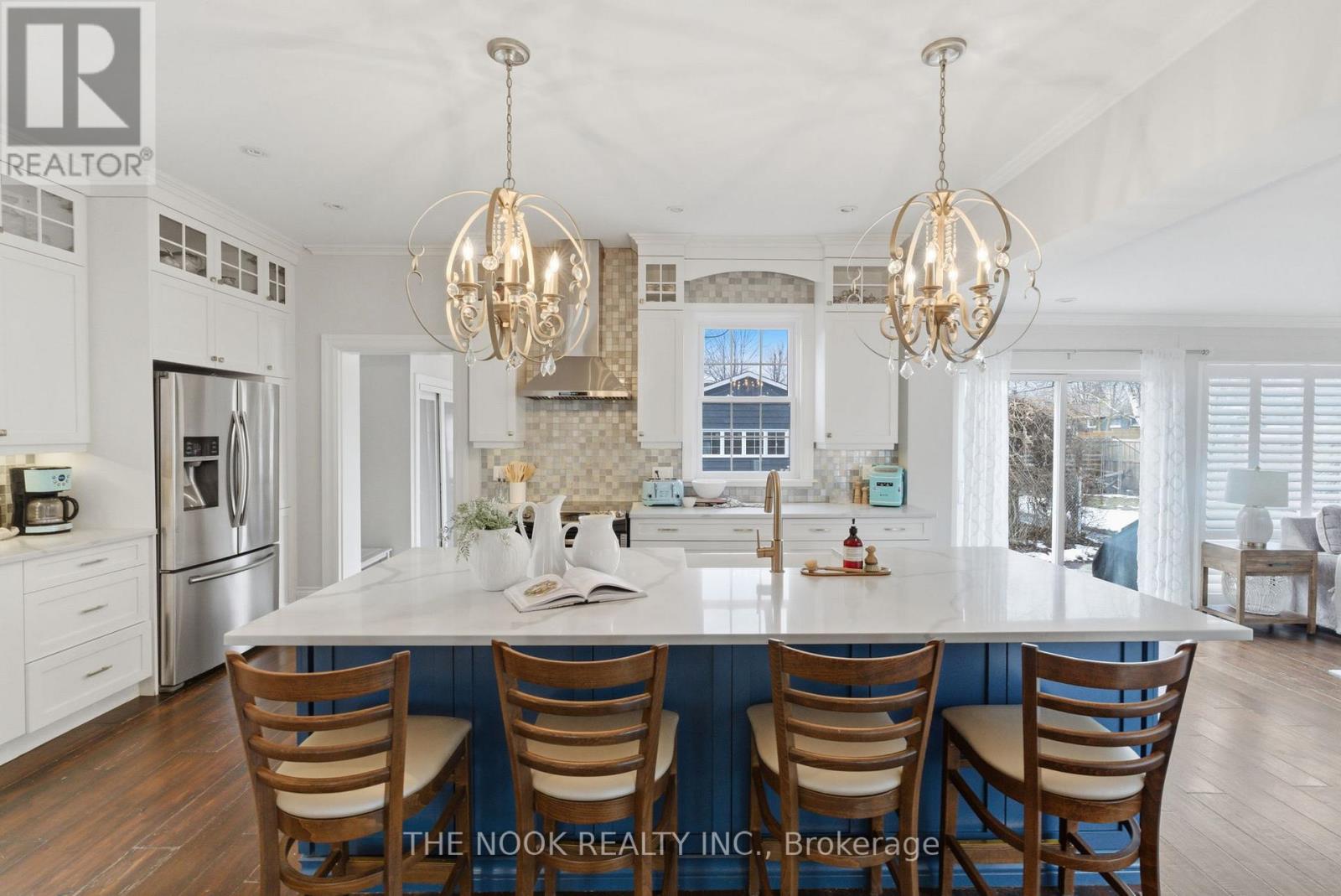 264 BENNET STREET - 13