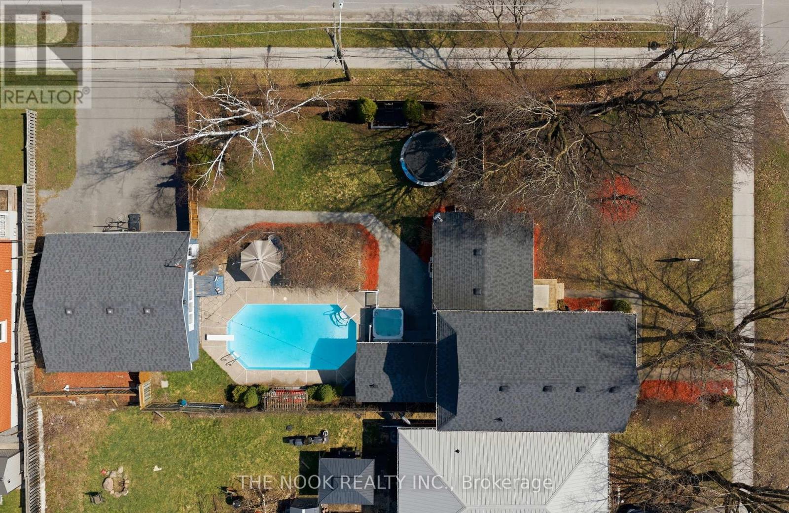 264 BENNET STREET - 5
