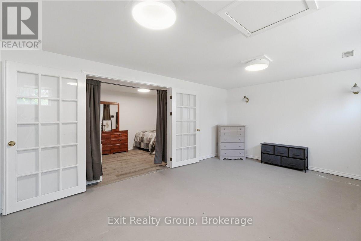 71 ELIZABETH STREET - 23
