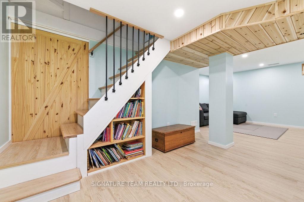 301 CHAMBERLAIN STREET - 40