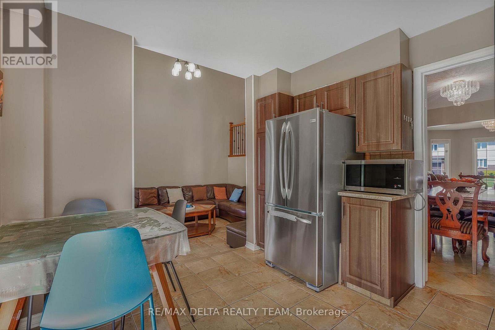 890 BIDEFORD STREET - 14
