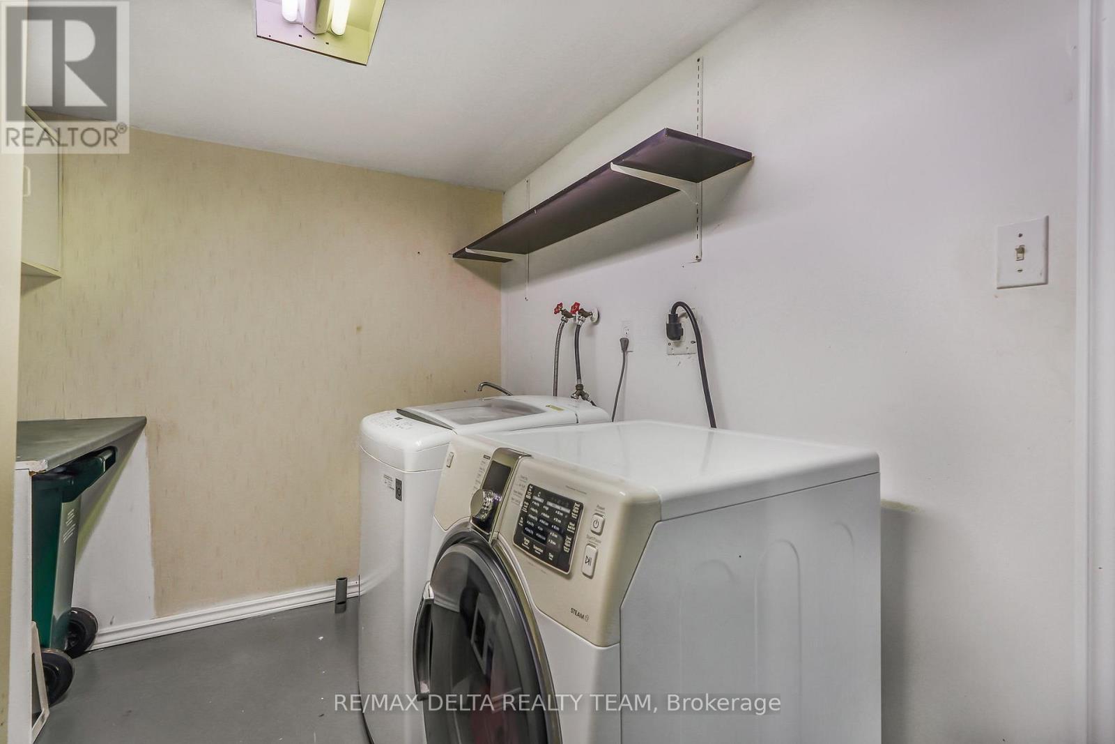 890 BIDEFORD STREET - 26