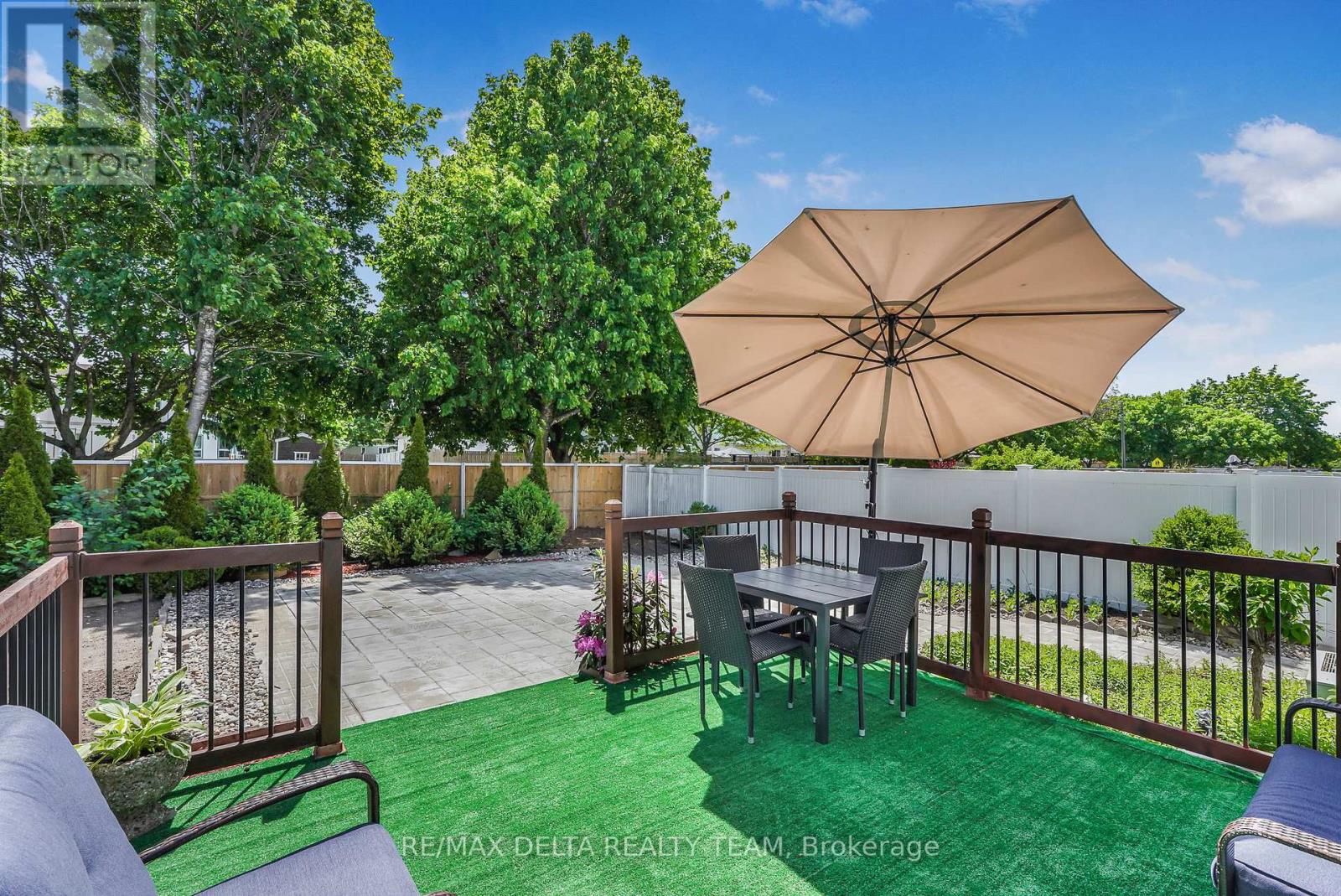 890 BIDEFORD STREET - 31